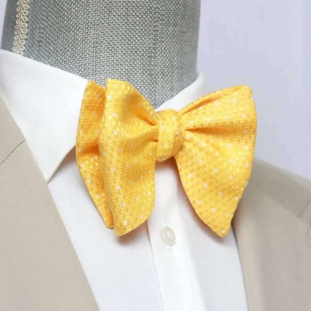 Men's Self‎ tied Bow Tie Big Butterfly Bow tie S698 Light Yellow